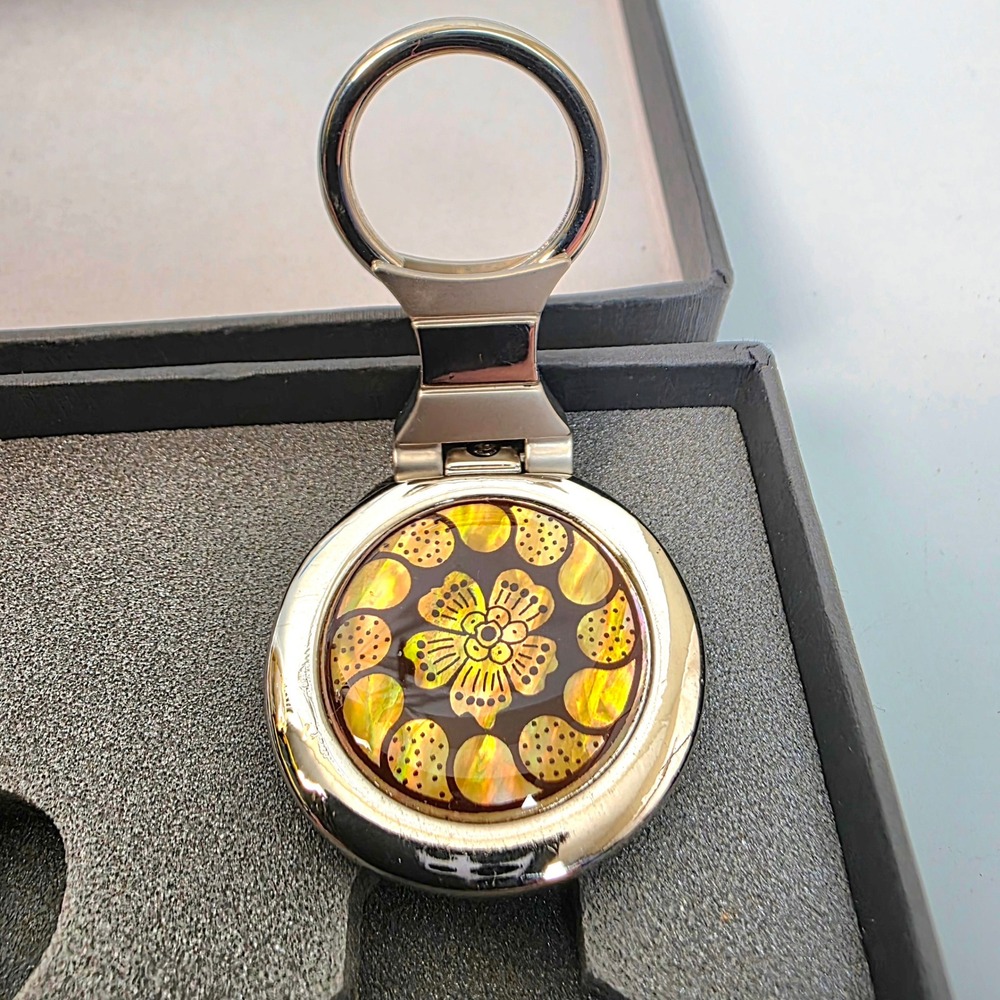 Korean Mother of Pearl Compact Mirror and Folding Purse Hanger Gift Set Silver - Picture 9 of 13